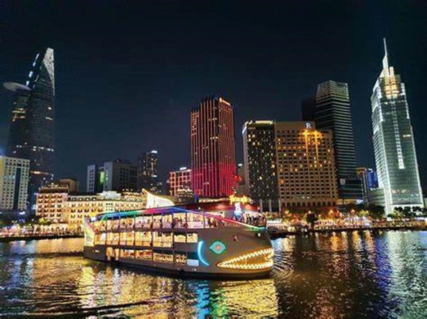 Dinner On Cruise Along Saigon River - Group Size and Language