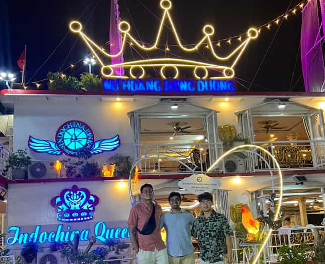 Dinner on Cruise on Saigon River - Included Services and Amenities