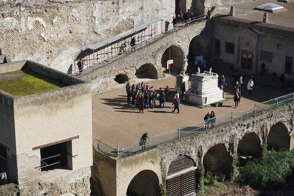 Discover Herculaneum Excavations With Insolitaguida - Highlights of the Tour