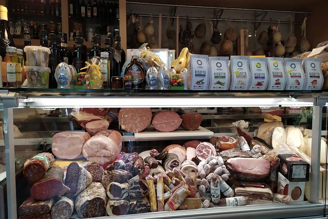 DISCOVER Sorrento, Food &Walking Tour . Lemons-Cheese&Olive Oil - Knowledgeable Guides