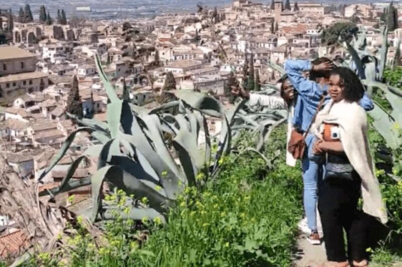 Discover the Caves of San Miguel and Sacromonte Private Tour - Inclusions