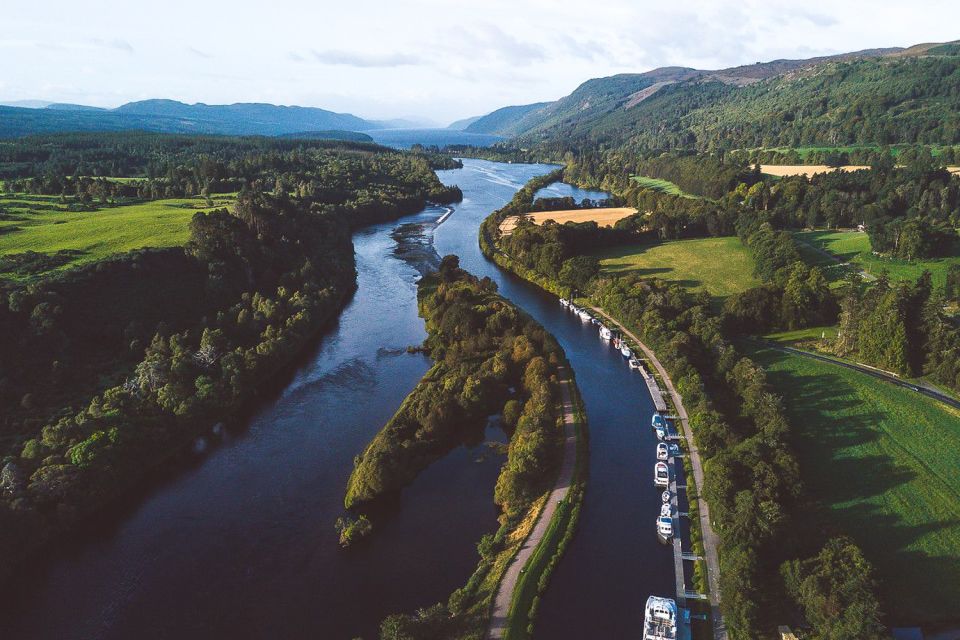 Dochgarroch: Loch Ness and Caledonian Canal 2-Hour Cruise - Participant Age Groups