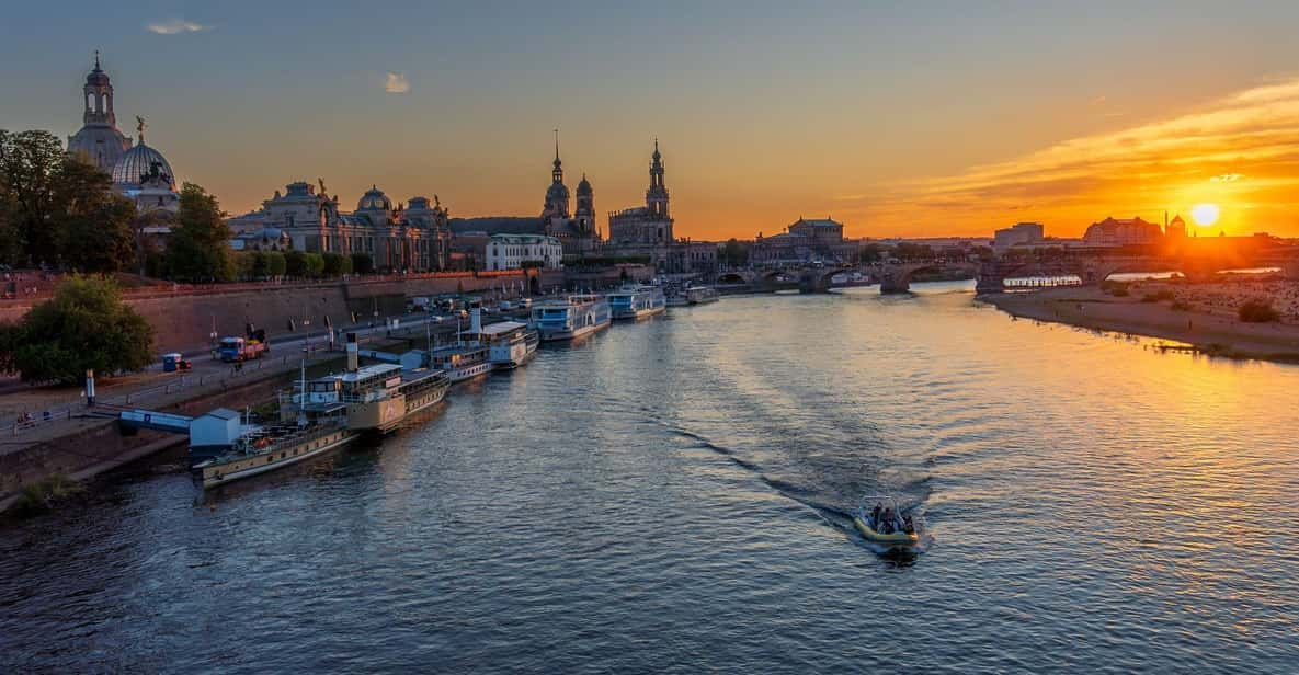 Dresden: 2h Private Boat Tour up to 10 Persons Powerful RIB - Meeting Point