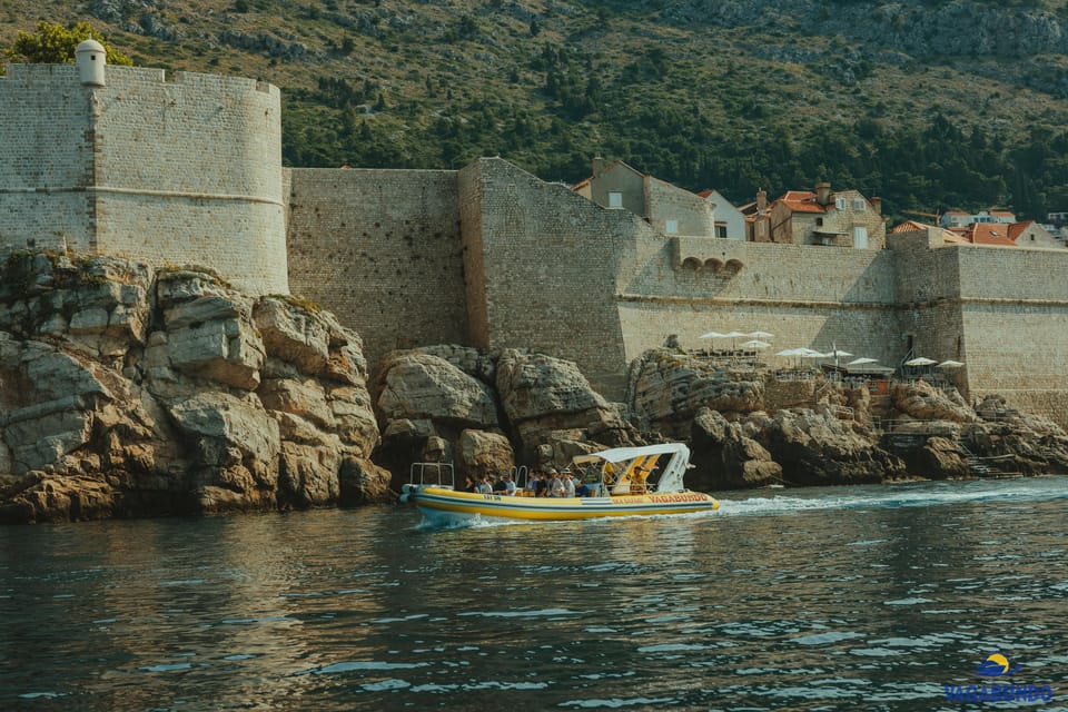 Dubrovnik: Blue Cave Afternoon Speedboat Tour With Drinks - Tour Activities