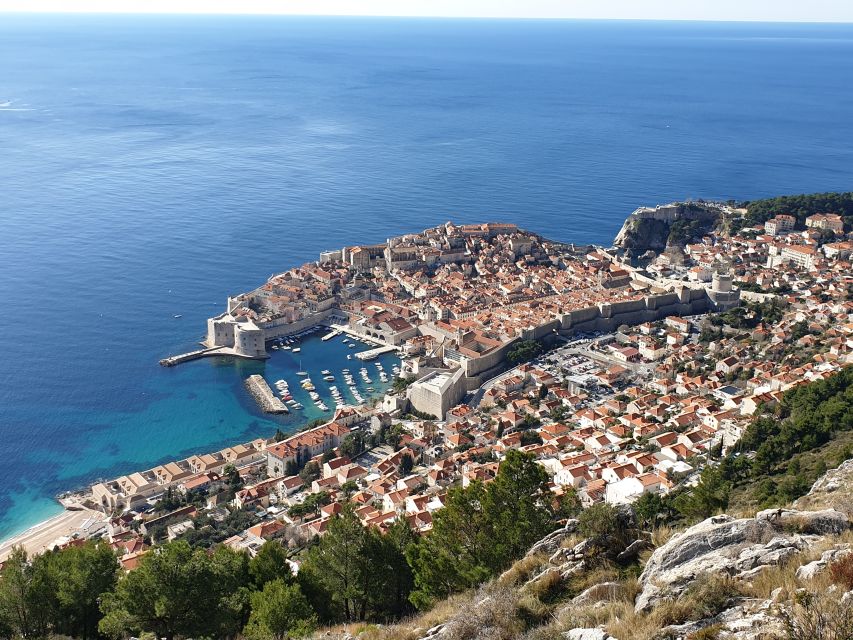 Dubrovnik: Group Sightseeing Tour With Stunning Views - Meeting Point and Important Information