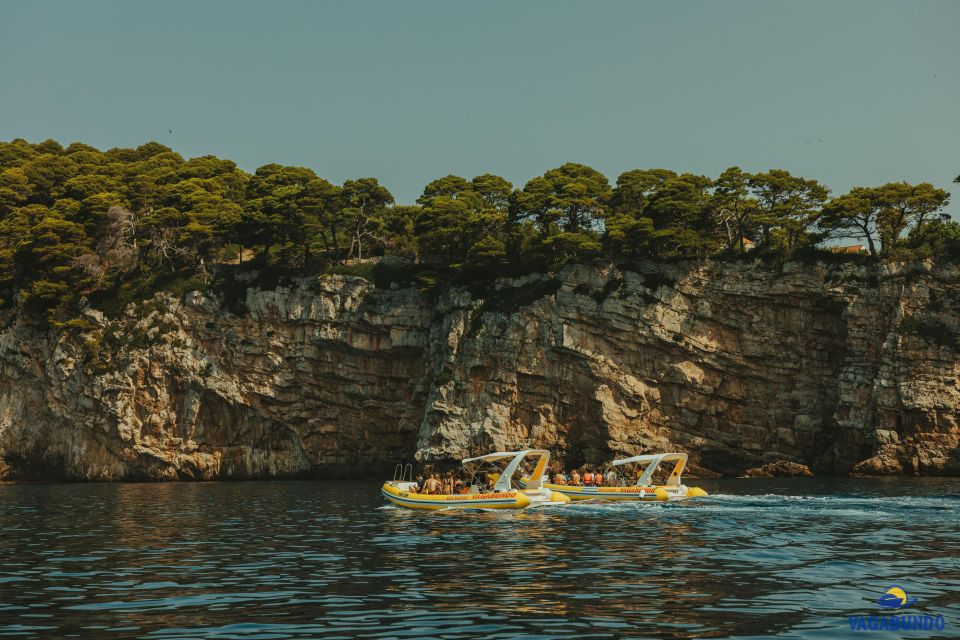 Dubrovnik: Morning Blue Cave Speedboat Tour With Drinks - Relaxation at Šunj Beach on Lopud Island