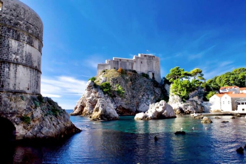 Dubrovnik: Old Town Walking Tour - Meeting Point Details