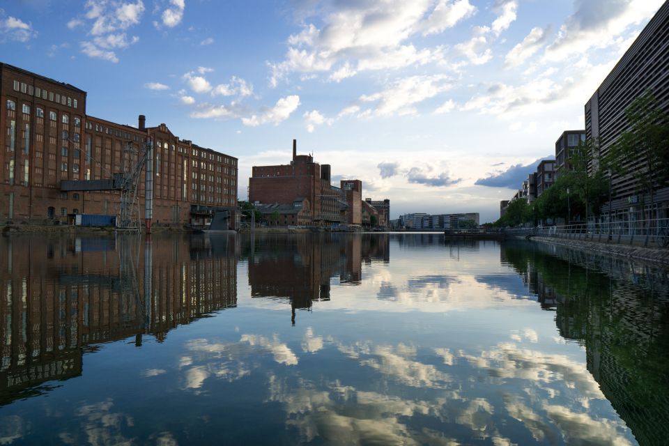 Duisburg: Guided Walking Tour Through the Inner Harbour - Leisure Activities