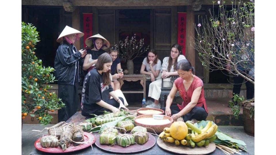 Duong Lam Ancient Village Private Tour In Ha Noi - Inclusions