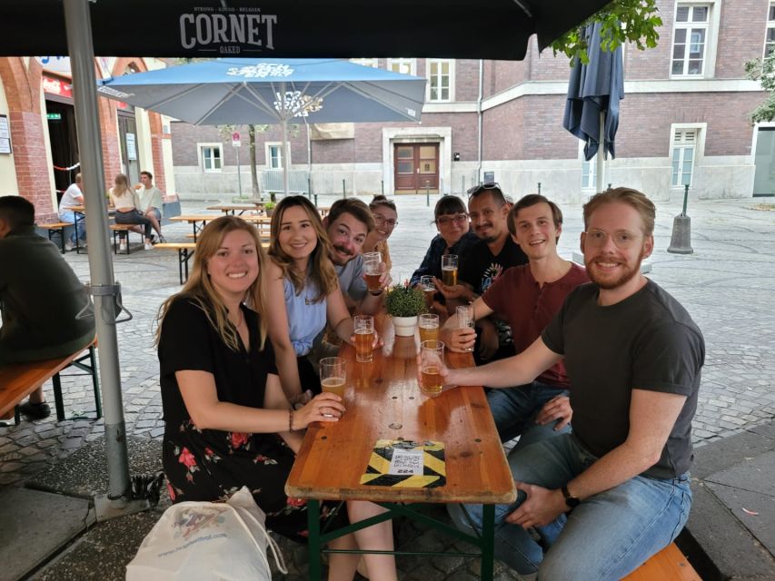 Düsseldorf: Guided Beer Tour With 4 Beers & a Flexible Route - Participant Requirements