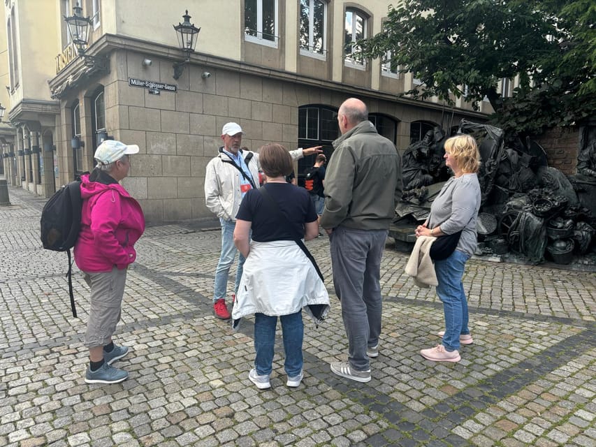 Düsseldorf: Old Town Historical Walking Tour With GEO EPOCHE - Meeting and Recommendations