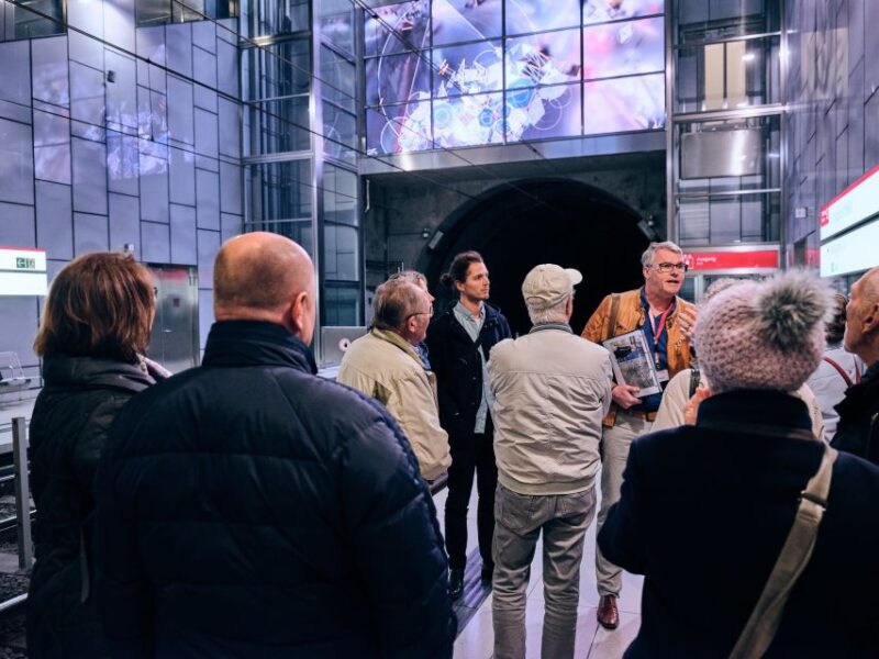 Düsseldorf: The Wehrhahn Line Guided Tour - Collaboration Between Artists and Engineers