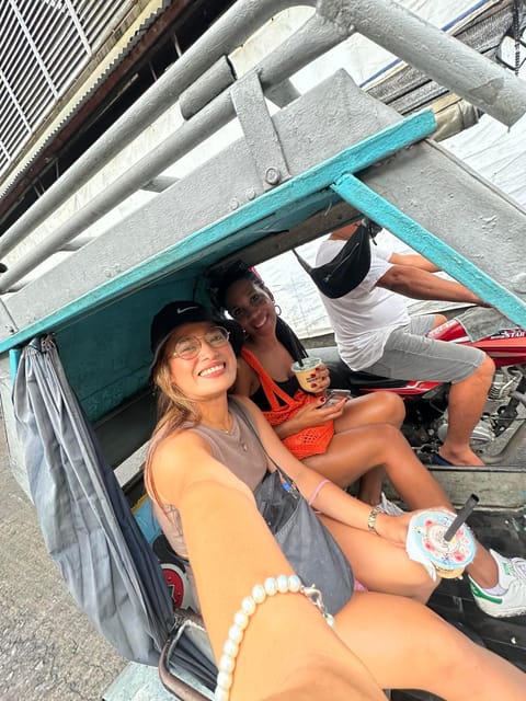 ⭐ Manila Tuktuk Ride Experience With Venus ⭐ - Meeting Point and Accessibility