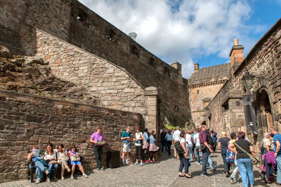 Edinburgh Castle: Guided Tour With Entry Ticket - Important Tour Information