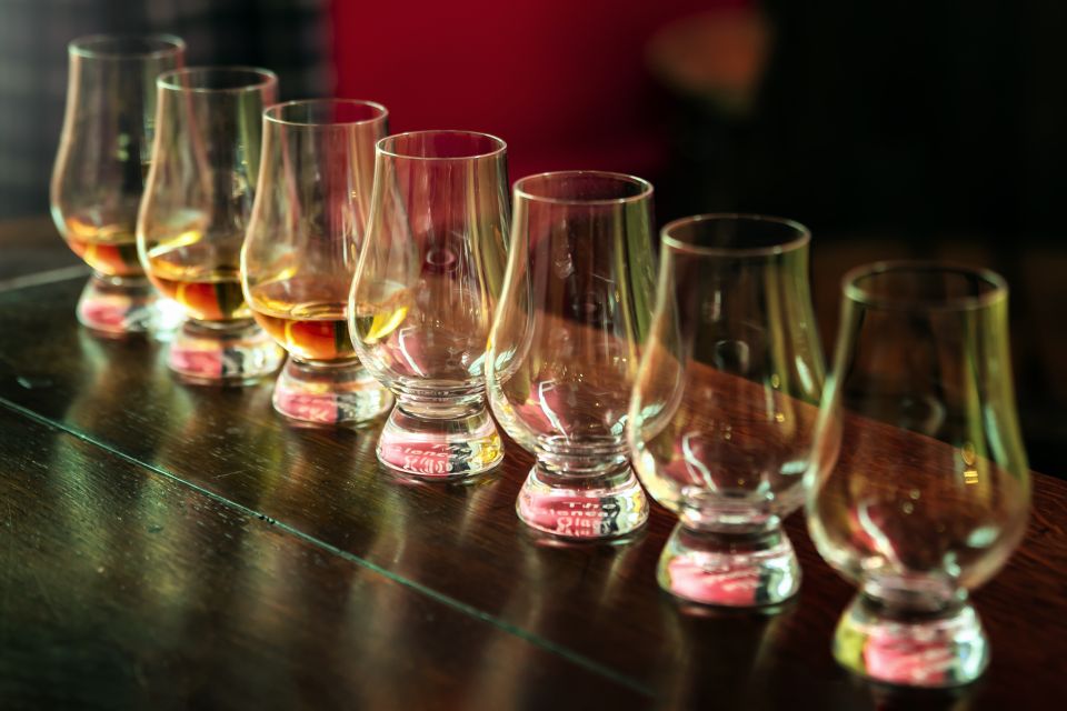 Edinburgh: Guided Whisky Tasting & Walking Tour - Important Guidelines