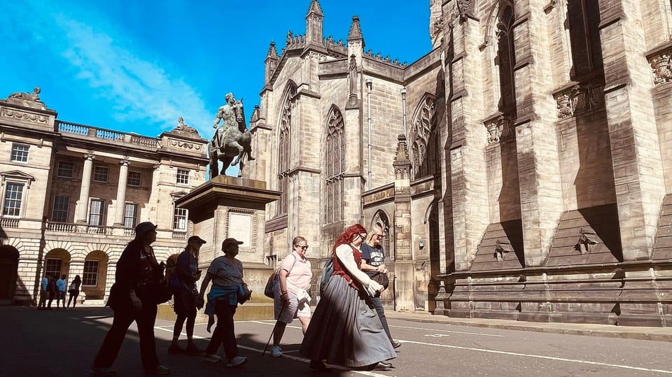 Edinburgh: Royal Mile Old Town Walking Tour - Frequently Asked Questions