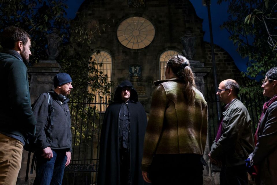 Edinburgh: Underground Vaults and Graveyard Evening Tour - Notable Figures in Canongate