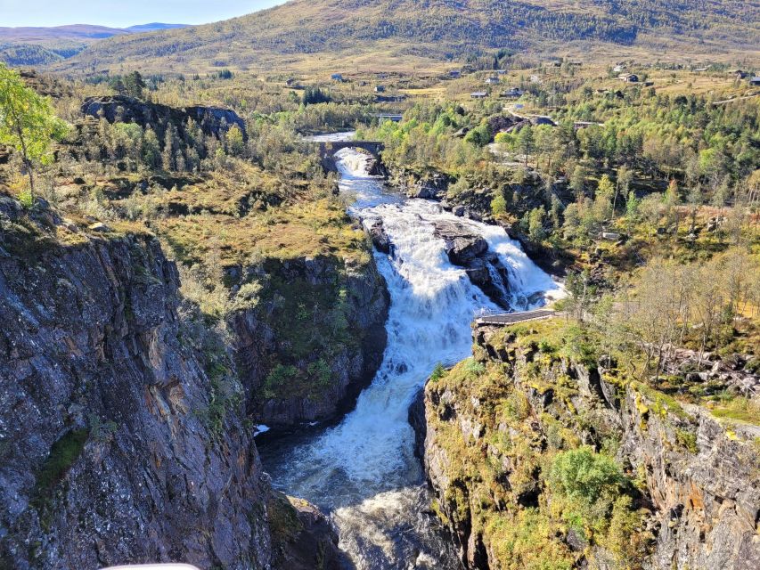 Eidfjord: Roundtrip Transfer to Voringsfossen Waterfalls - Accessibility Considerations