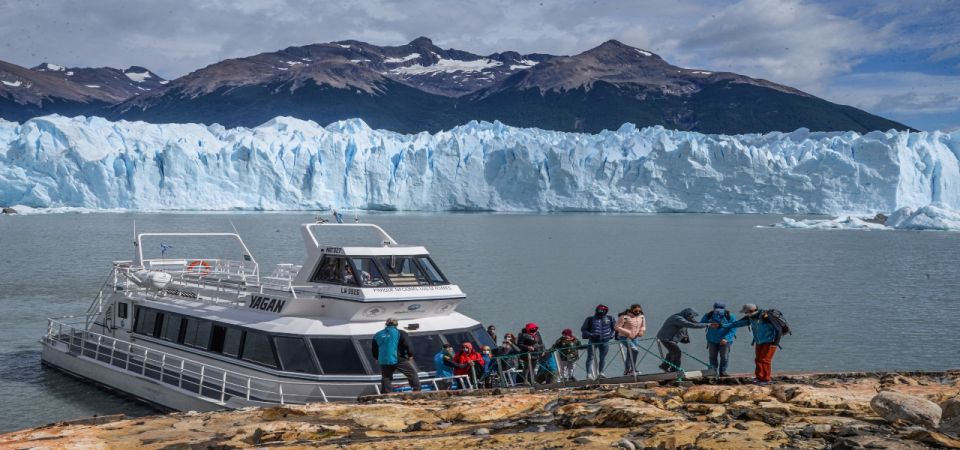 El Calafate: Blue Safari Los Glaciares Trekking Tour - Inclusions and Costs