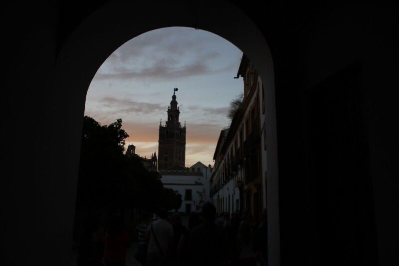 Enchanted Seville: Private Walking Tour - Whats Included