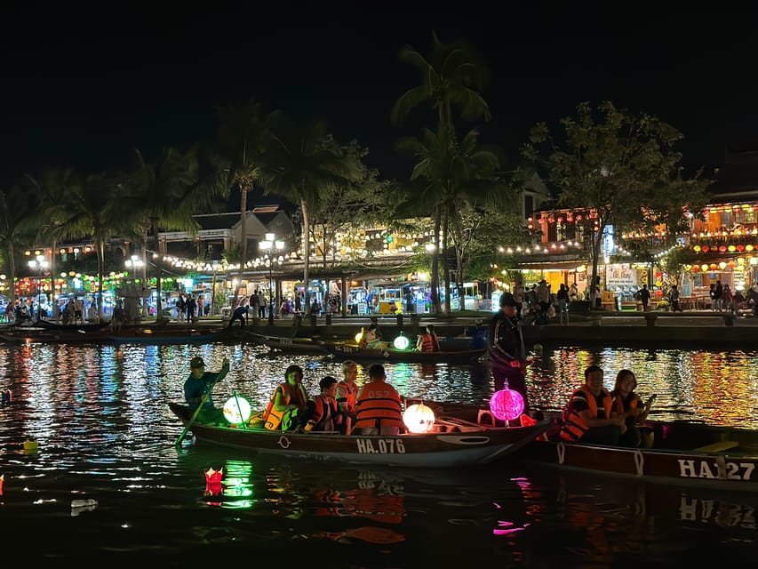 Entry Ticket: 45 Minutes Traditional Boat Trip on Hoai River - Meeting and Check-in Process