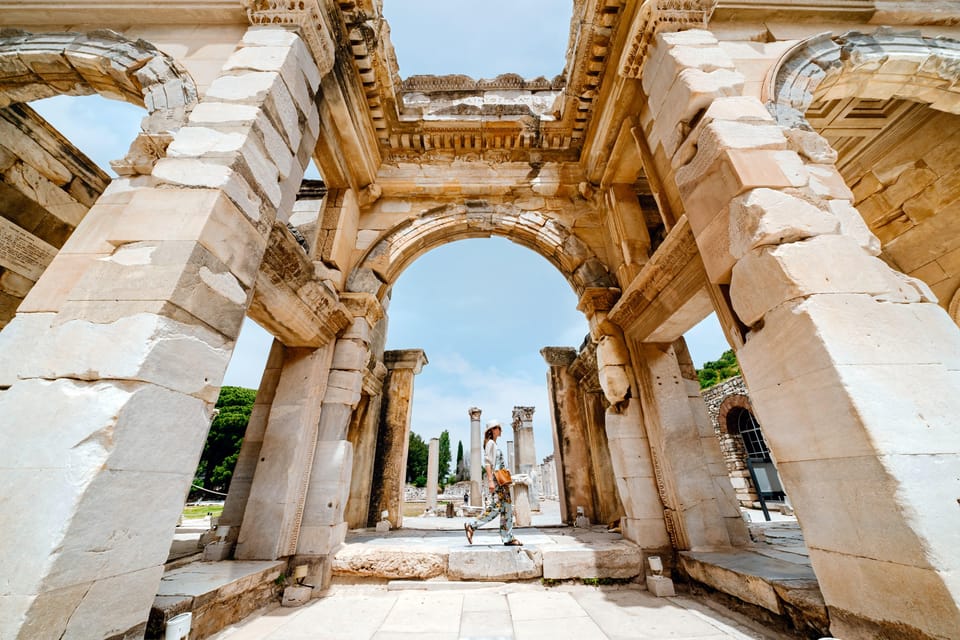 Ephesus Ancient City and Turkish Bath - Highlights and Historical Significance