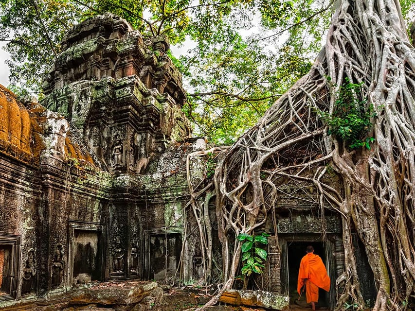 Essential Cambodia 3 Days Private Tour Phnom Penh & Siem Rep - Day 3: Temples and Tonle Sap