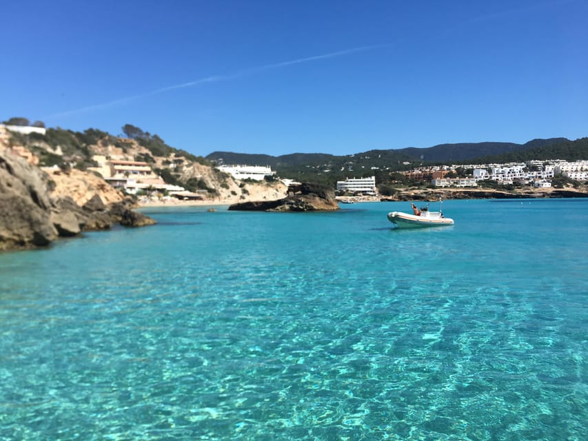 EXCURSION IN PRIVATE BOAT TO ES VEDRA & BEST CAVES OF IBIZA - Age Restrictions