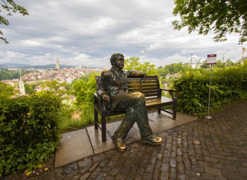 Explore the Best Guided Intro Tour of Bern With a Local - Participant Age Requirements