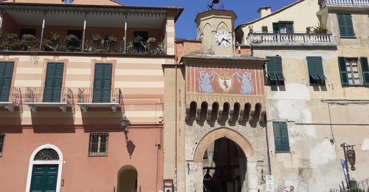 Finalborgo: Walking Tour With a Local Guide - What to Bring