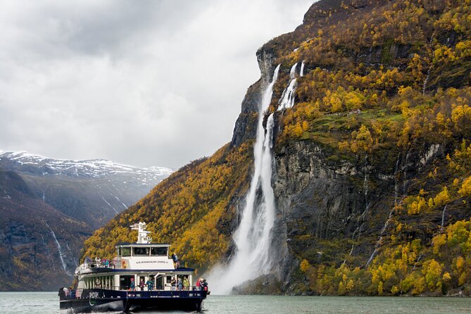 Fjord Sightseeing Tour by Boat in Geiranger - Accessibility and Convenience