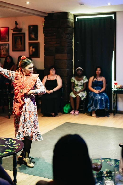 Flamenco Show & Tour in Seville - Meeting Point and Logistics