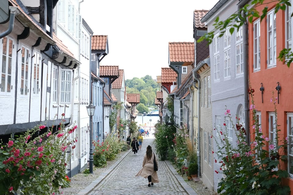 Flensburg: Running Tour With Insider Tip Guarantee - Important Considerations