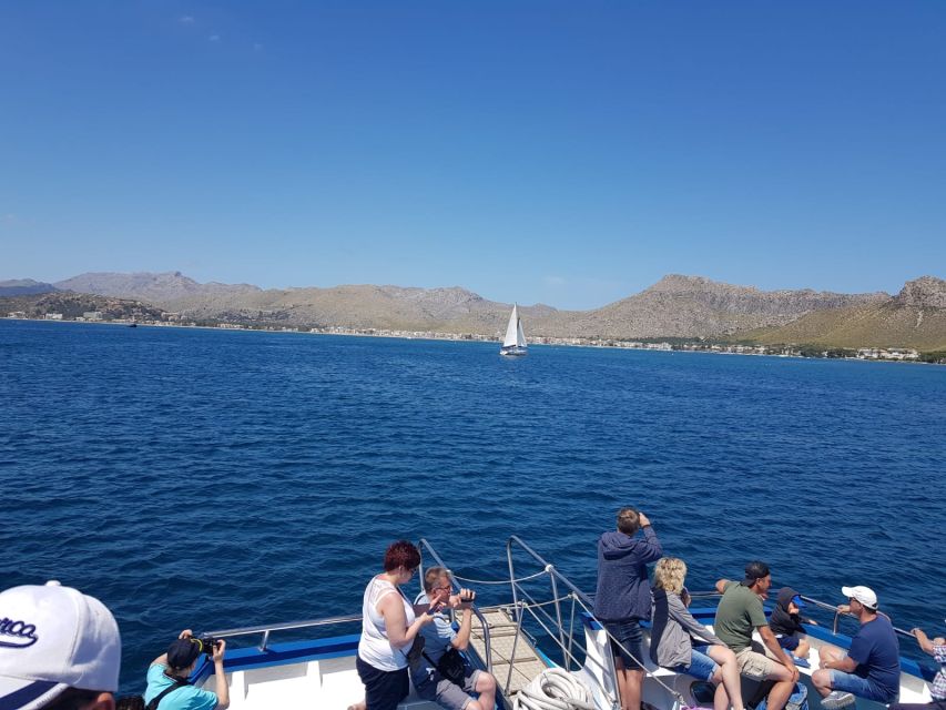 Formentor: Xperience Bus and Boat Tour From the North - Tour Guide and Languages