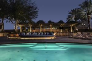 Four Seasons Hotel Houston - Dining Options