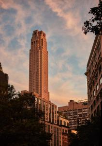 Four Seasons Hotel New York Downtown - Booking Information