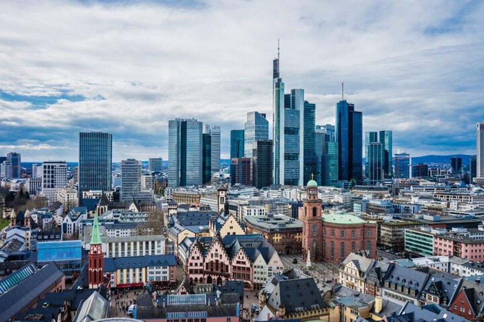 Frankfurt : Must-See Attractions Walking Tour With A Guide - Key Sites