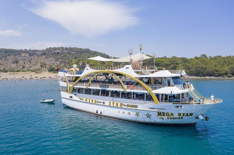 From Antalya/Kemer: Party Boat Trip to Kemer Bays With Lunch - Lunch and Refreshments