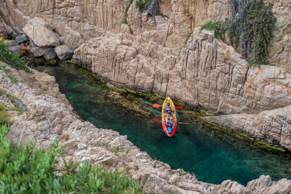 From Barcelona: Costa Brava Kayak & Snorkel Tour With Picnic - What to Bring and Meeting Point