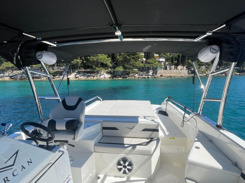 From Cavtat/Dubrovnik: Blue & Green Caves Speedboat Tour - Exploring Kolocep Island