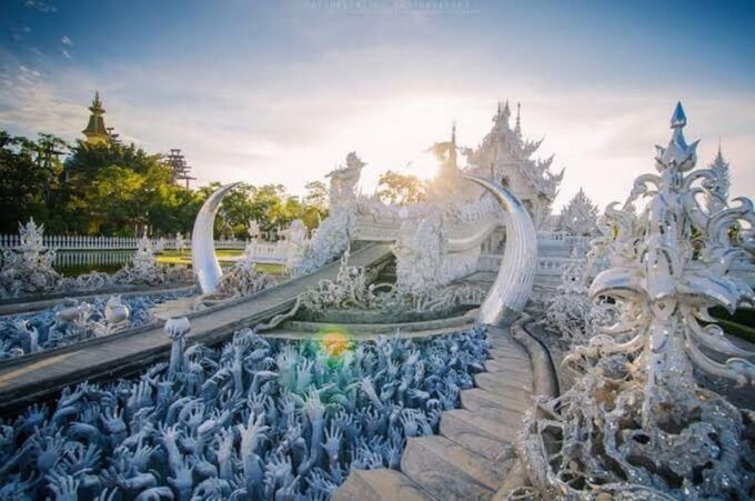 From Chiangmai: Chiang Rai 2 Temples +Black House Museum - Inclusions