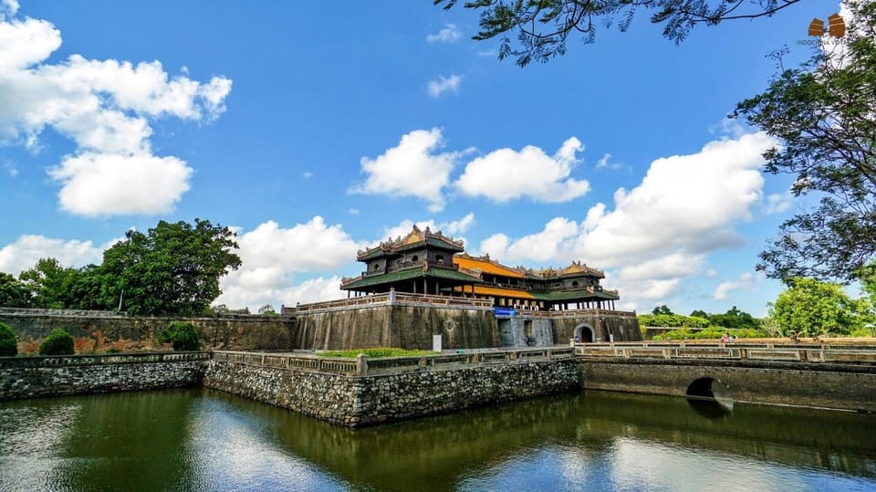 FROM DA NANG: DISCOVER HUE IMPERIAL CITY - HAI VAN PASS - Visit to Khai Dinh Tomb