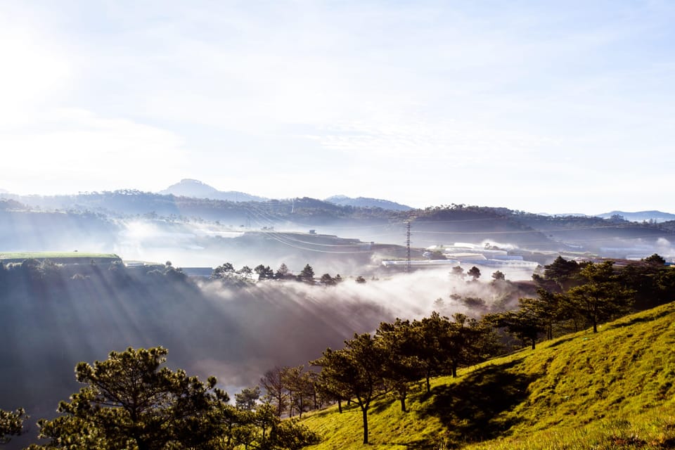 From Dalat: Sunrise Tour - Hike Over Misty Valley - Tips for Your Tour