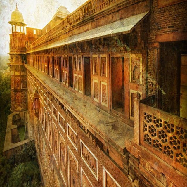 From Delhi:- Agra Tour With Taj Mahal by Gatimaan Train - Agra Fort Exploration