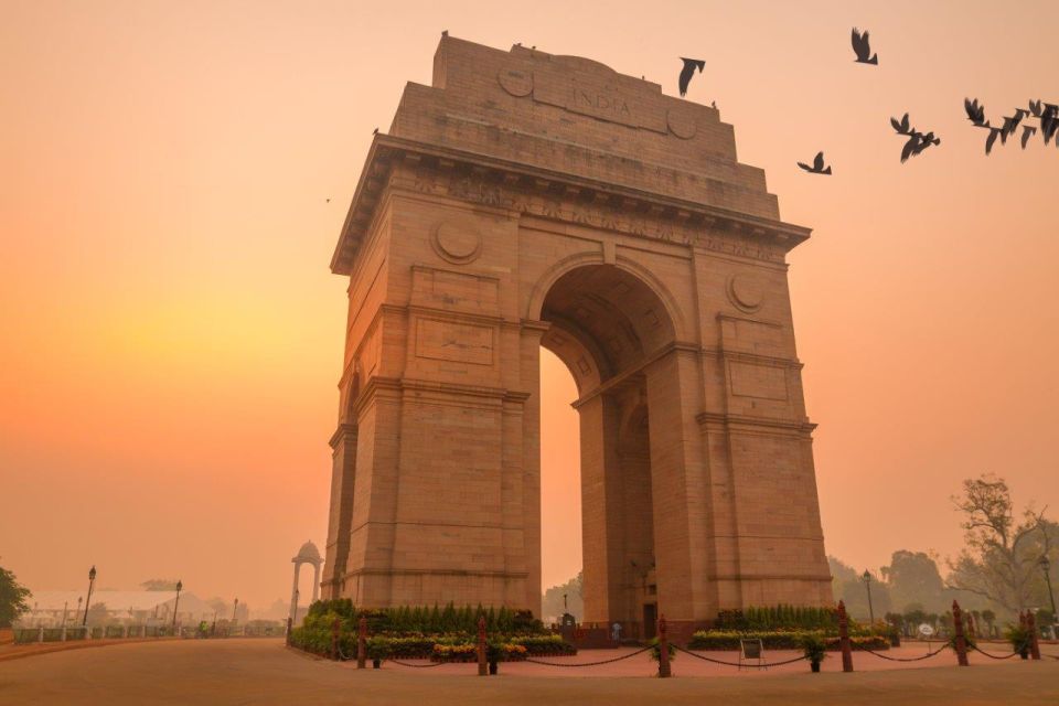 From Delhi: Private Luxury Delhi Full Day Sightseeing Tour - Important Information