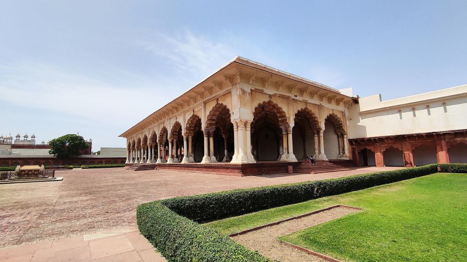 From Delhi: Taj Mahal and Fatehpur Sikri Private Tour by Car - Expert Guidance Provided