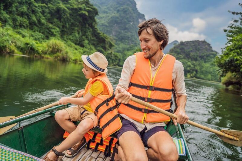 From Hanoi: 1D Group Tour to Visit Ninh Binh - Lunch & Bus - Group Size and Experience