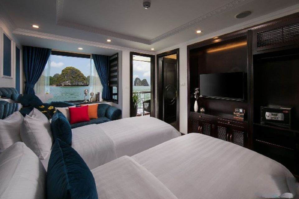 From Hanoi: 2-Day Ha Long Lan Ha Bay 5-Star Cruise & Balcony - Dining and Culinary Experiences