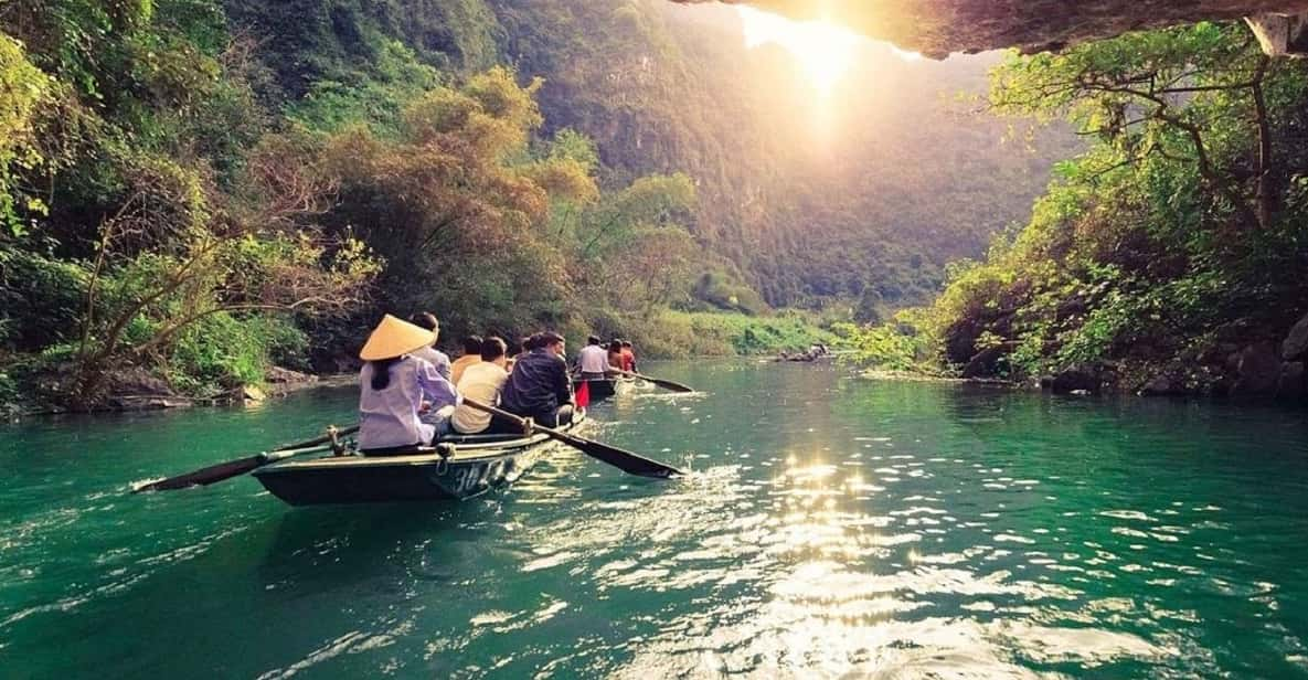 From Hanoi: Bai Dinh and Trang an Private Tour With Lunch - Bai Dinh Pagoda