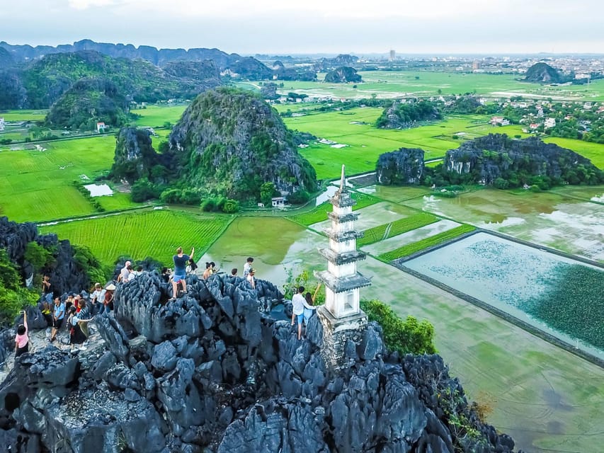 From Hanoi - Trang An - Bai Dinh- Mua Cave Trip by Limousine - Buffet Lunch Experience